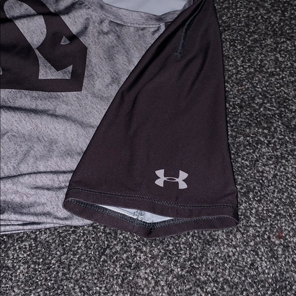 Under Armour Superman Shirt - Picture 3 of 3